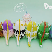 Load image into Gallery viewer, Dada Dino Dessert series -open box